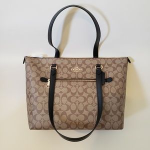 Coach Gallery Tote, Khaki Black